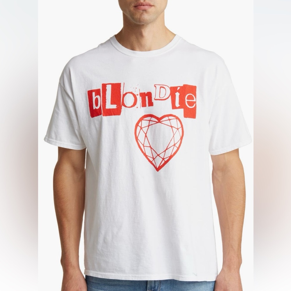 NWT Blondie Red Heart Band Tee XXL
